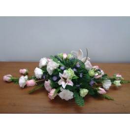F09 Lilium * Roses * Clematis $480